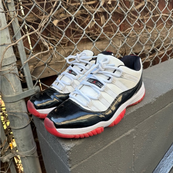 jordan 11 low concord bred men